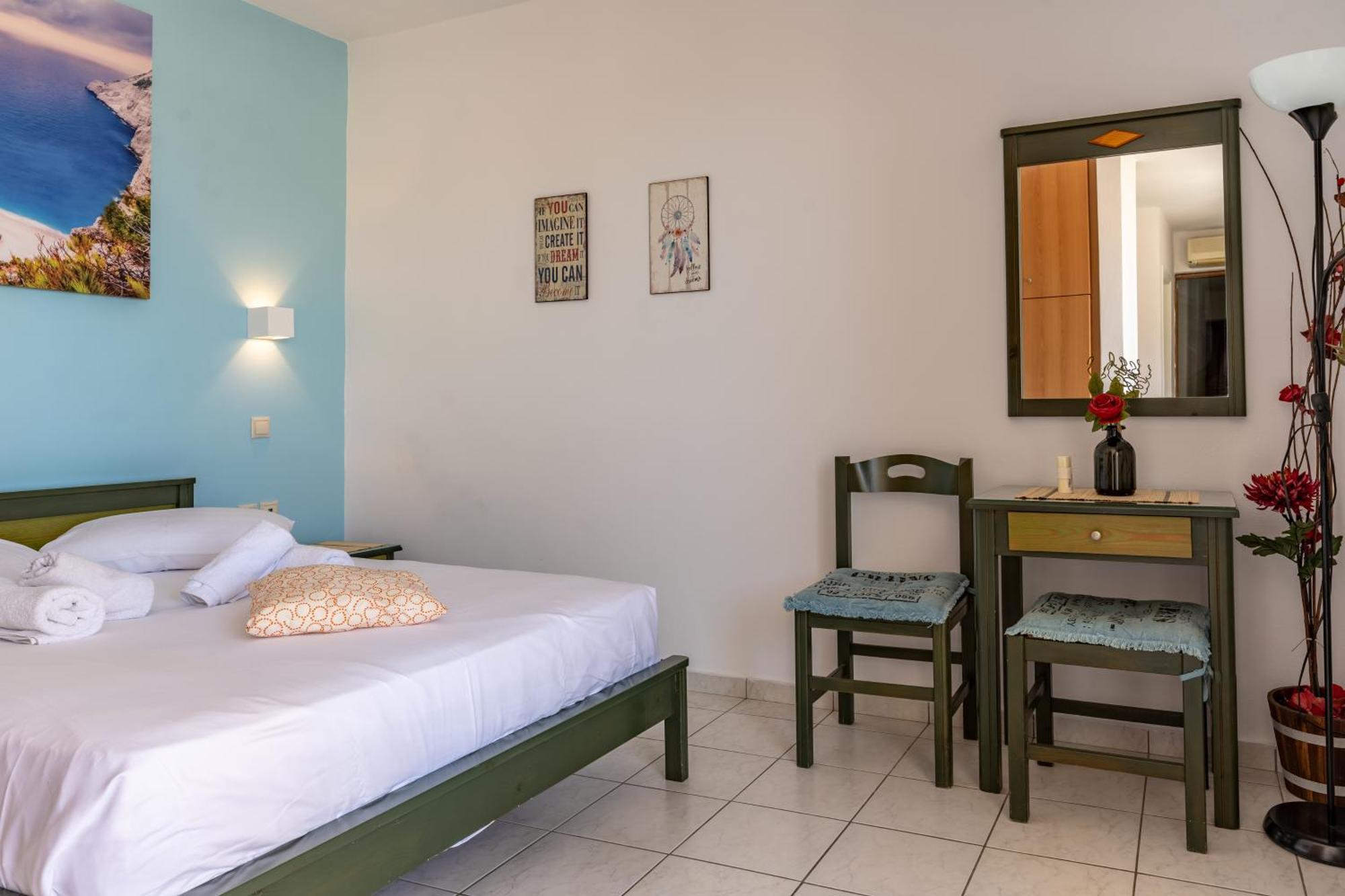 Mandy Seafront Studios Zakynthos Zimmer foto